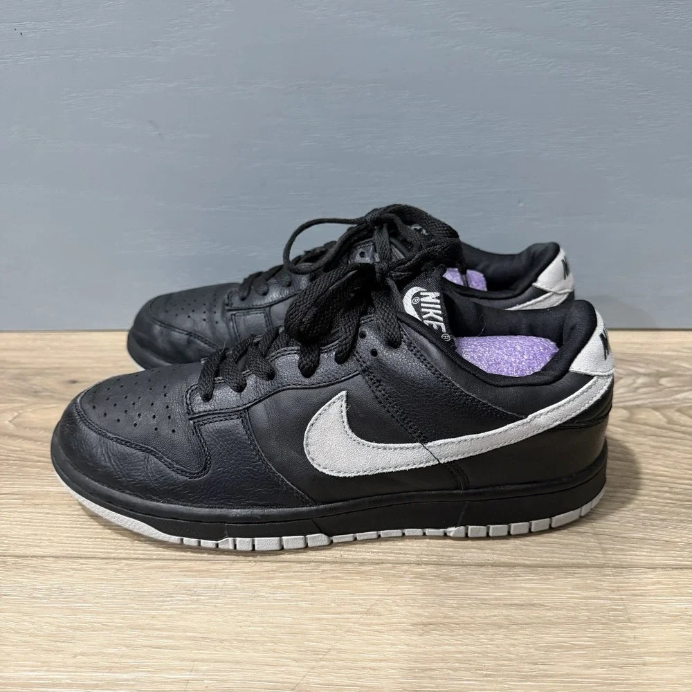 2005 Nike Dunk Low Black Neutral Grey Mens Size 8 Sneaker 309431-002